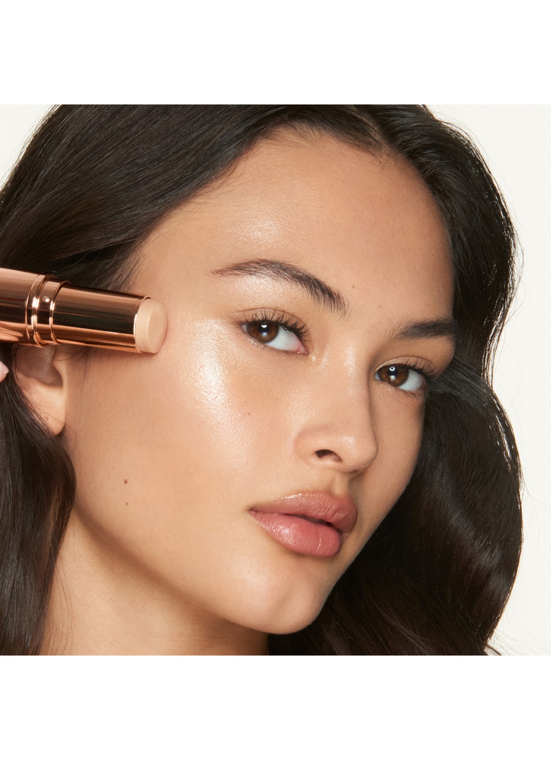 Charlotte Tilbury Unreal Highlighter Fresh Healthy Glow Stick - detail 6 glazed goddess
