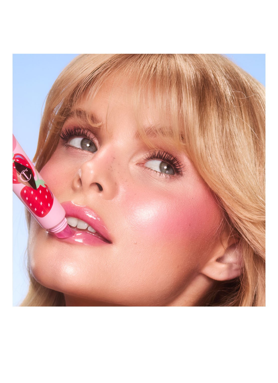 Charlotte Tilbury Unreal Lips Healthy Glow Nectar Oil - lipolie - detail 3 strawberry vanilla