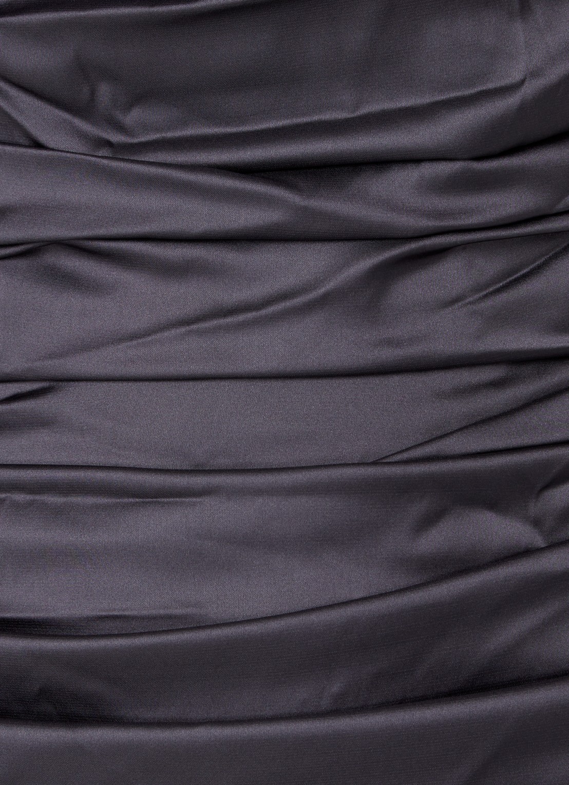 Chi Chi London Maxi jurk van satijn met plooidetail - detail 3 donkerblauw