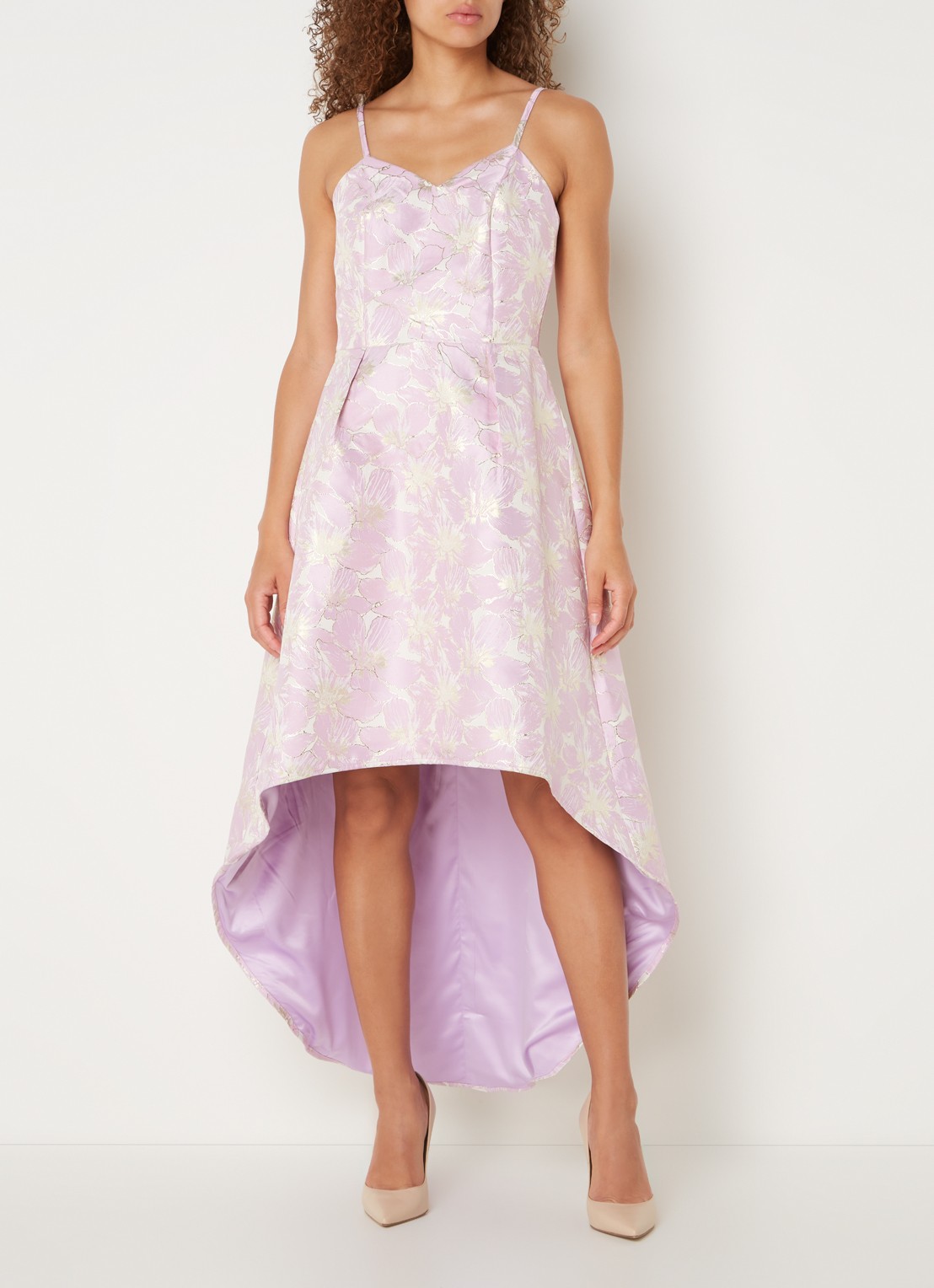 Chi Chi London Midi jurk met asymmetrische zoom en jacquard dessin - detail 2 lila