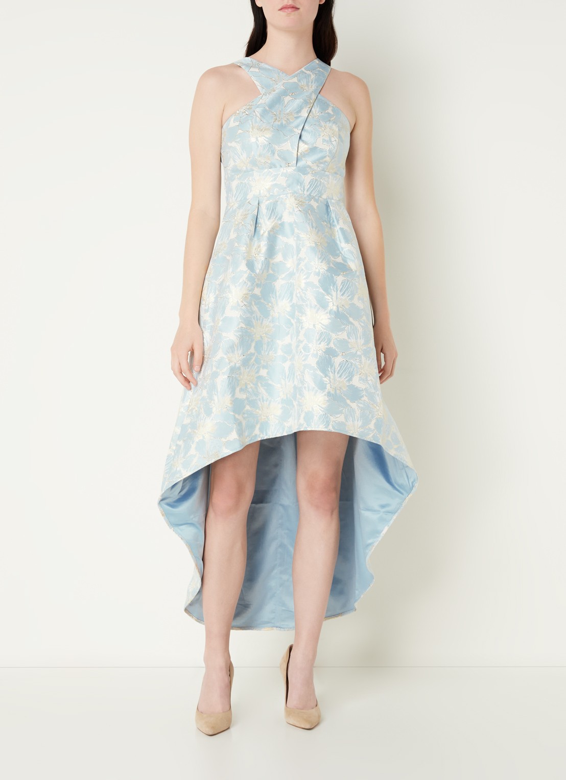 Chi Chi London Midi jurk met jacquard bloemenprint en asymmetrische zoom - detail 4 lichtblauw