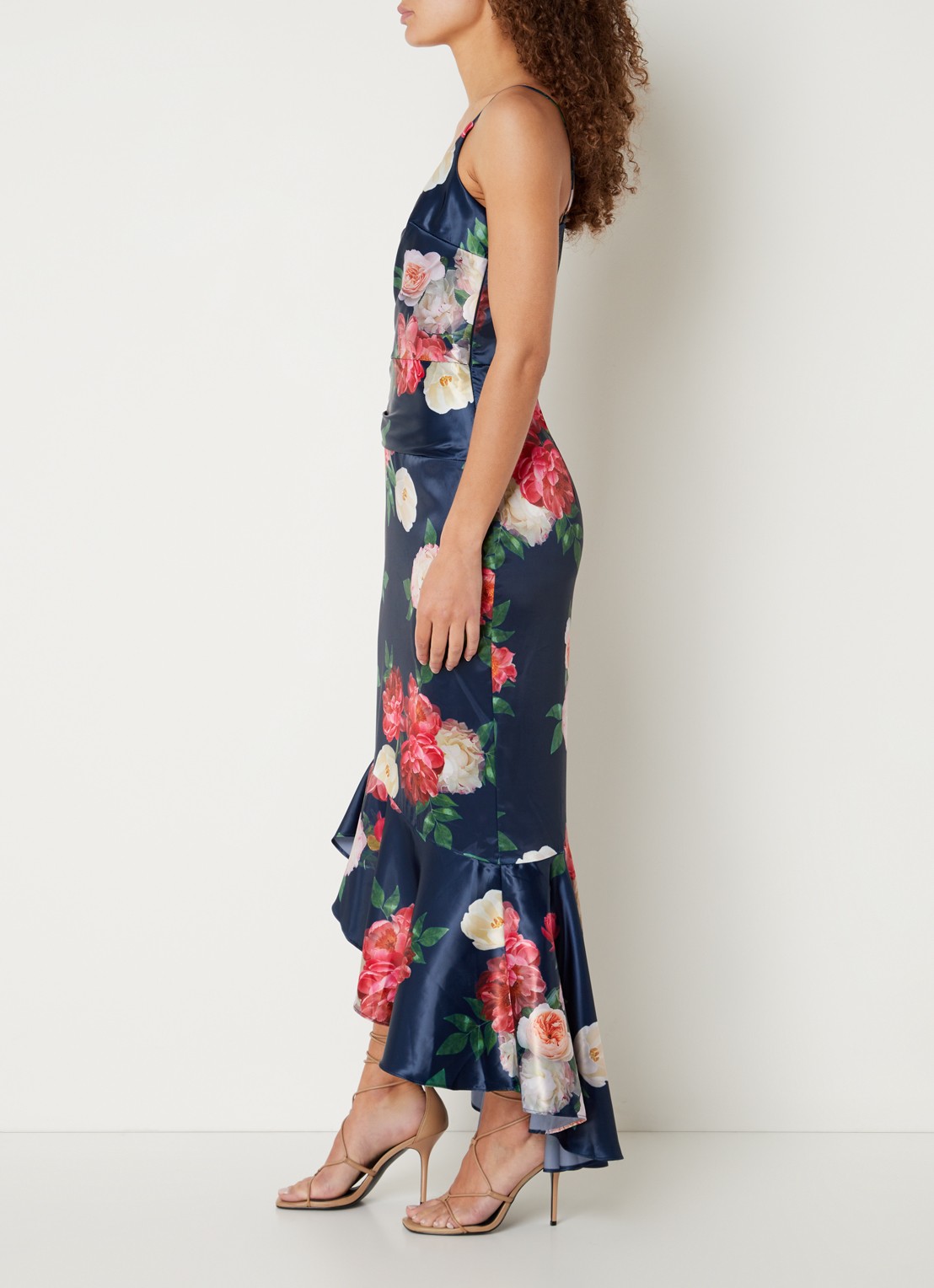 Chi Chi London Midi jurk van satijn met bloemeprint en plooidetail - voorkant 3 donkerblauw