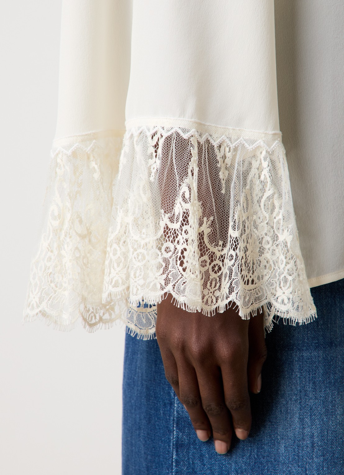 Chloé Blouse van zijde met details van kant - detail 2 creme