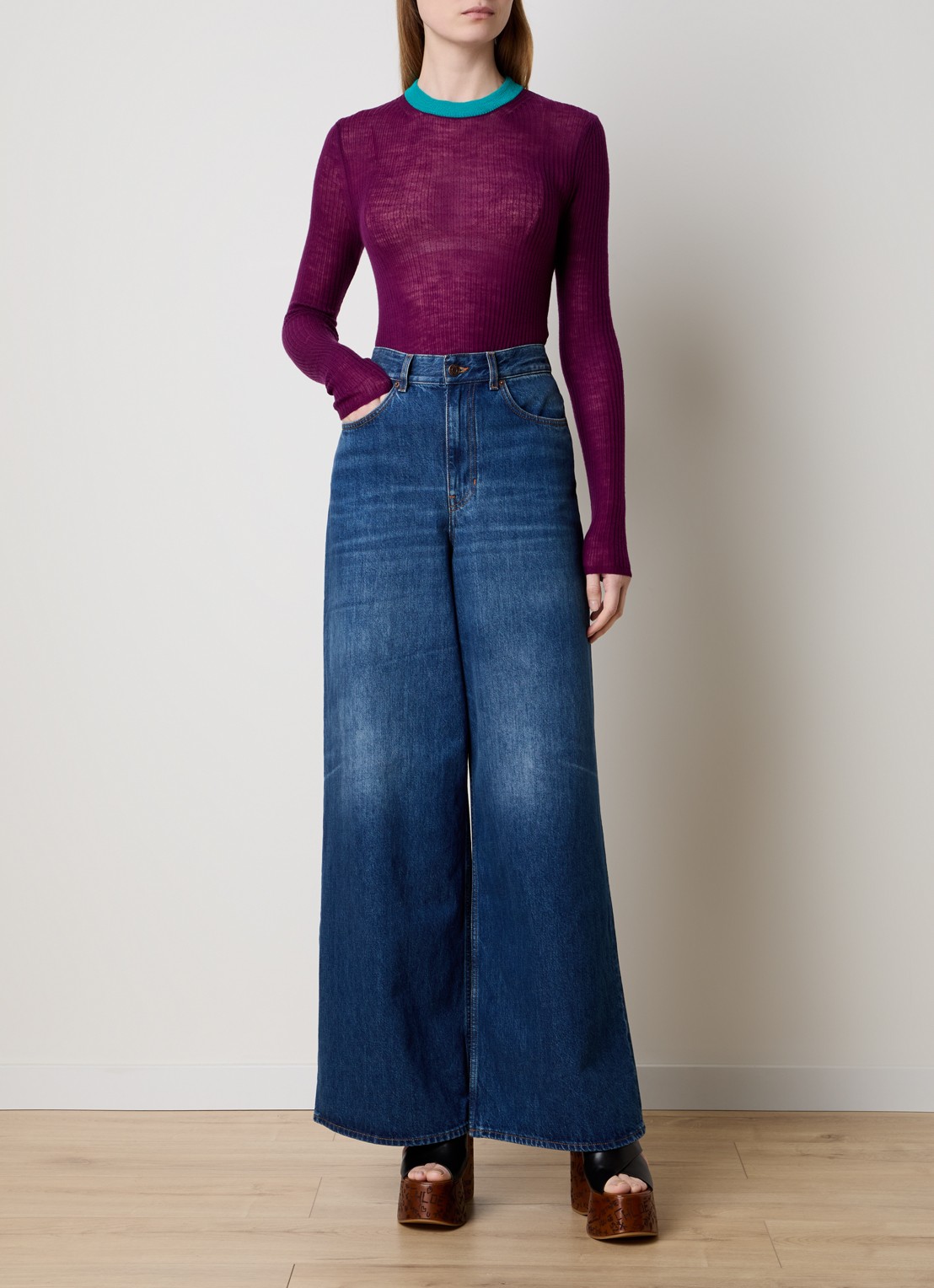 Chloé High waist wide leg jeans met medium wassing - voorkant 6 indigo