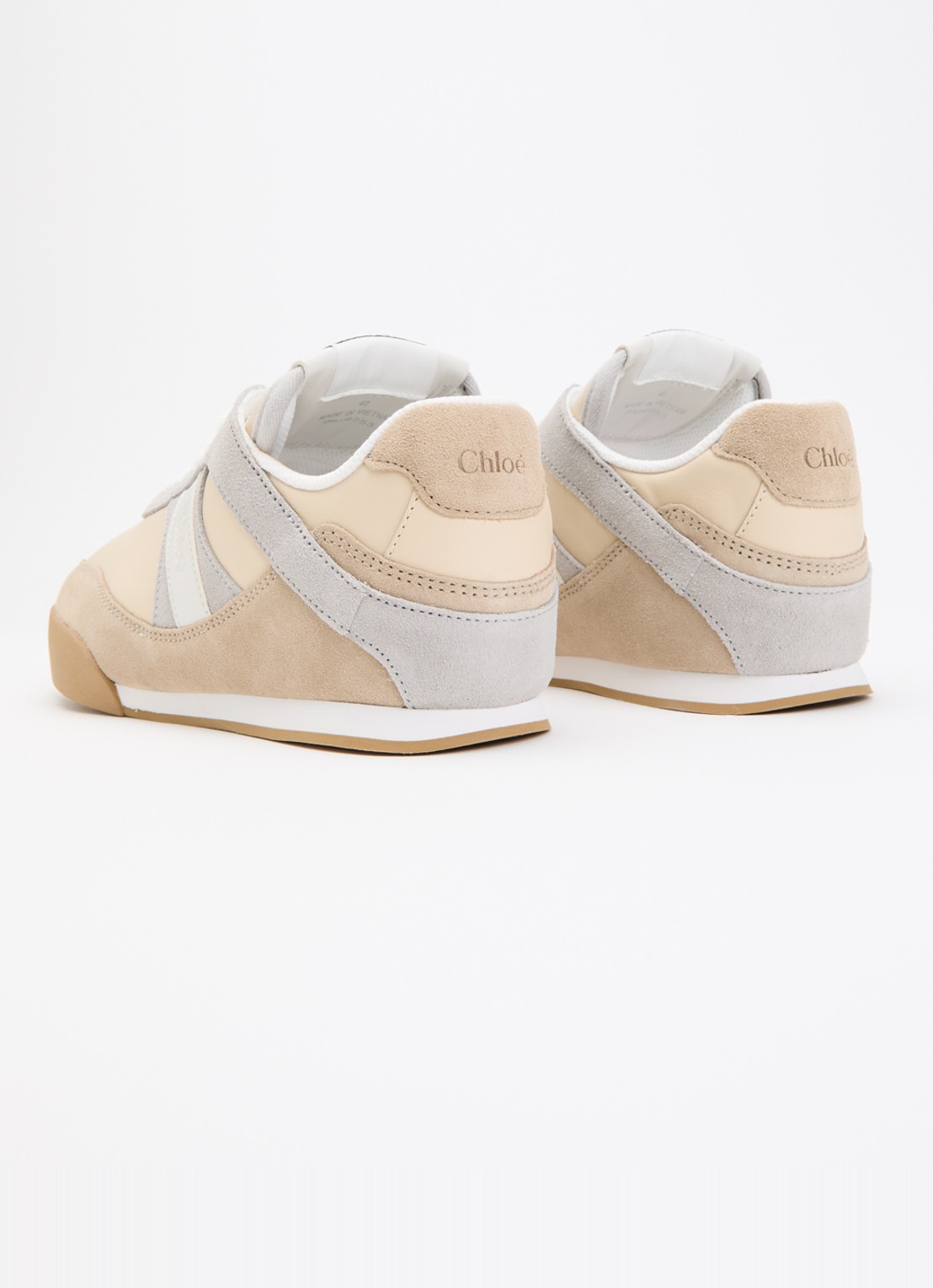 Chloé Kick sneaker van kalfsleer met details van suède - achterkant beige