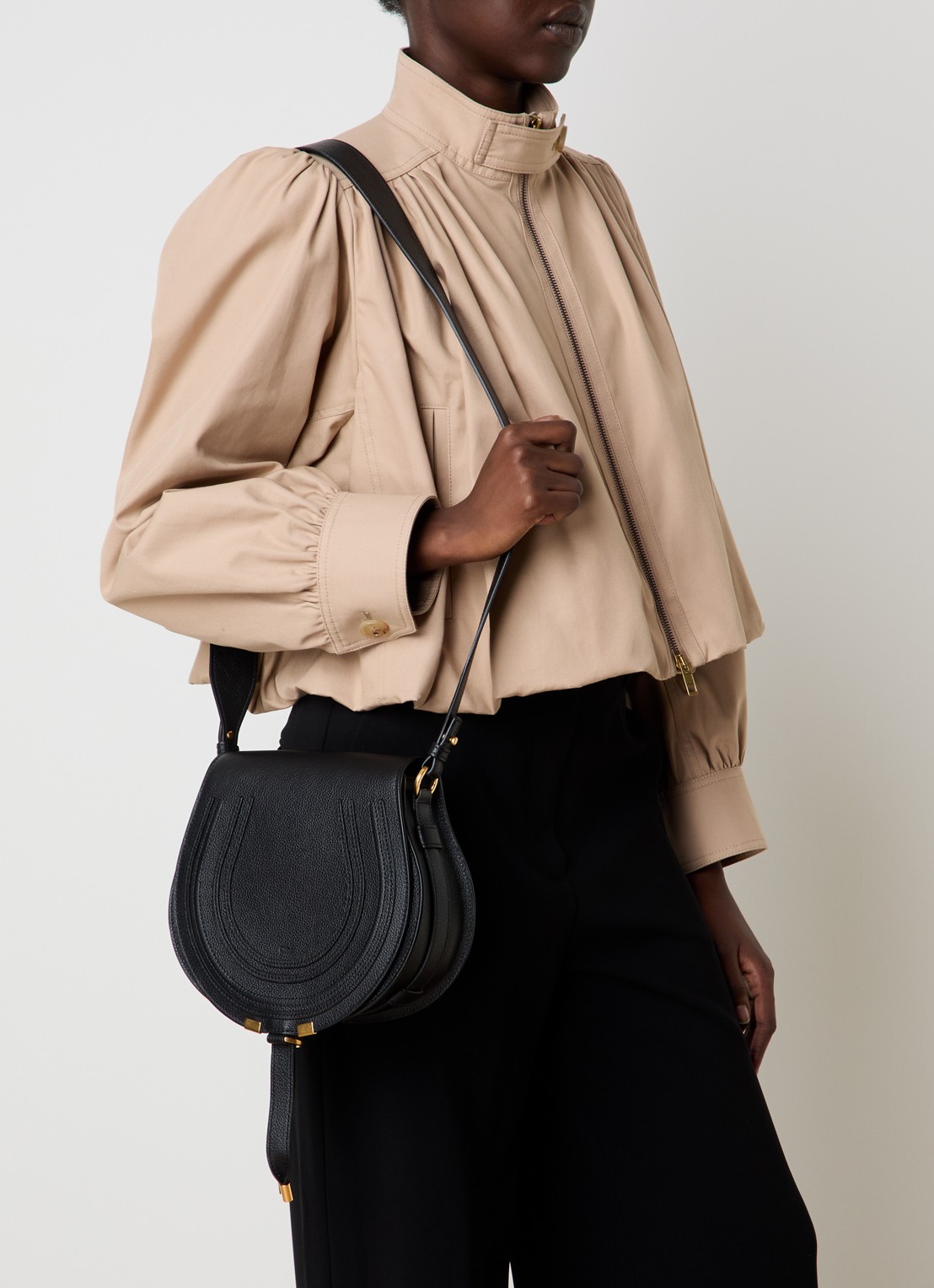 Chloé Marcie crossbodytas van kalfsleer met structuur - voorkant 7 zwart