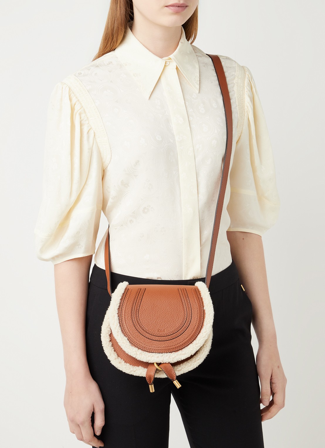 Chloé Marcie Mini crossbodytas van kalfsleer met schapenvacht - voorkant 3 cognac