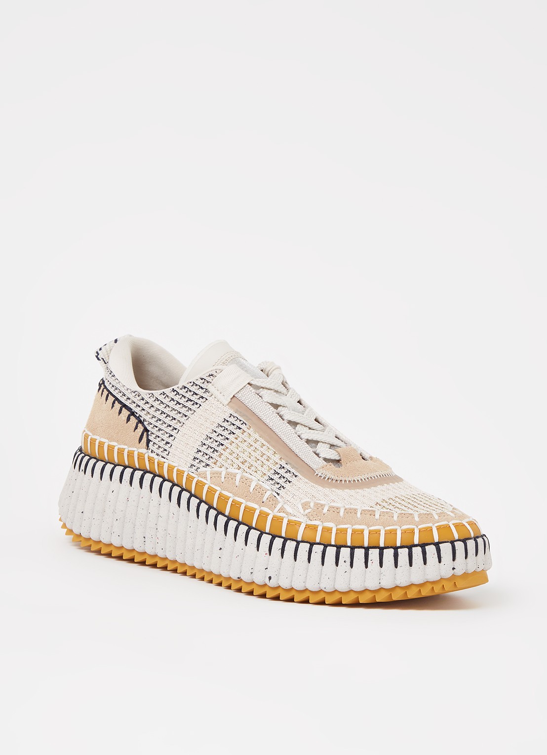 Chloé Nama sneaker met gebreid bovenwerk en suède details - voorkant 6 beige