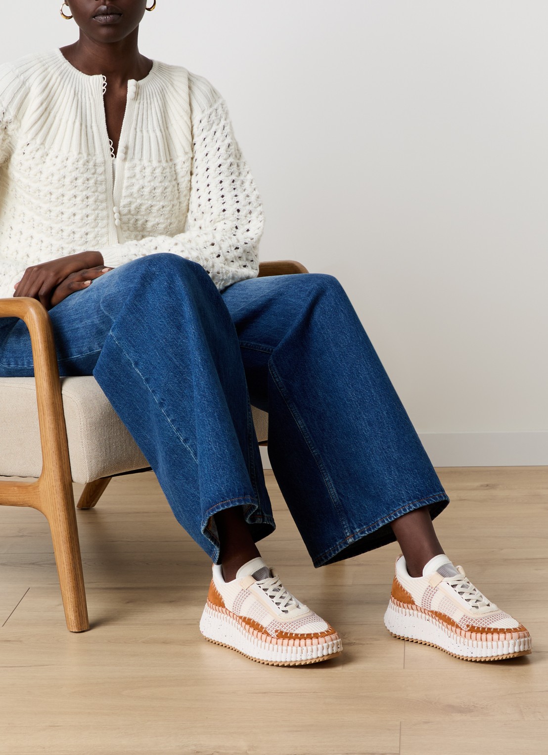 Chloé Nama sneaker van kalfsleer met plateauzool - voorkant 6 bruin