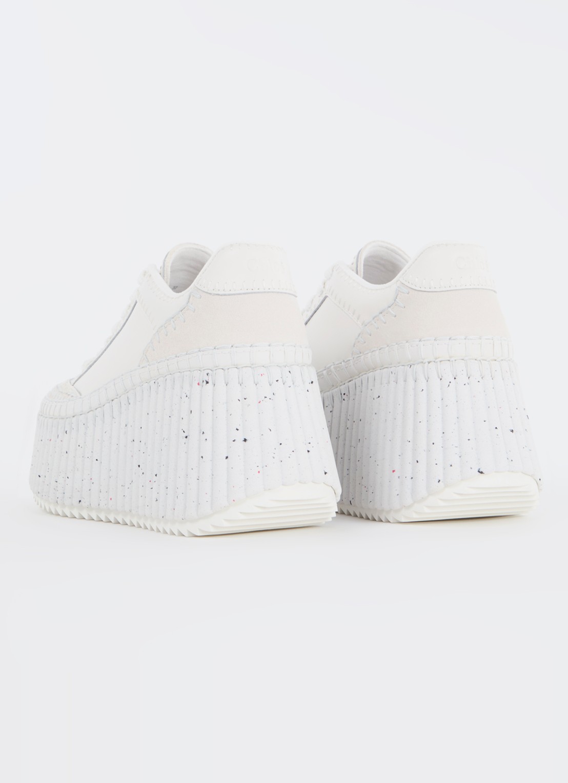 Chloé Nama sneaker van leer met suède details - achterkant wit