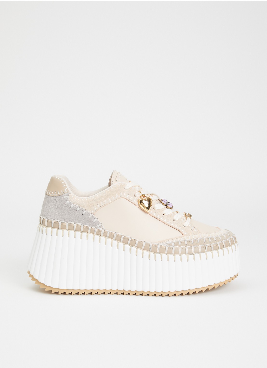 Chloé Nama Wedge sneaker van leer met details van suède - voorkant creme