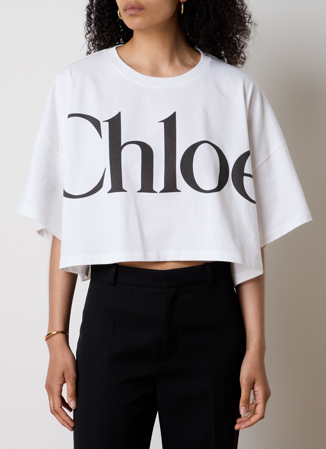 Chloé Oversized cropped T-shirt met logoprint - detail 4 wit