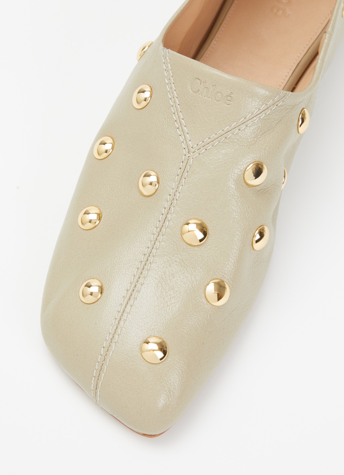 Chloé Rita slip-on van leer met studs - detail 6 lindegroen
