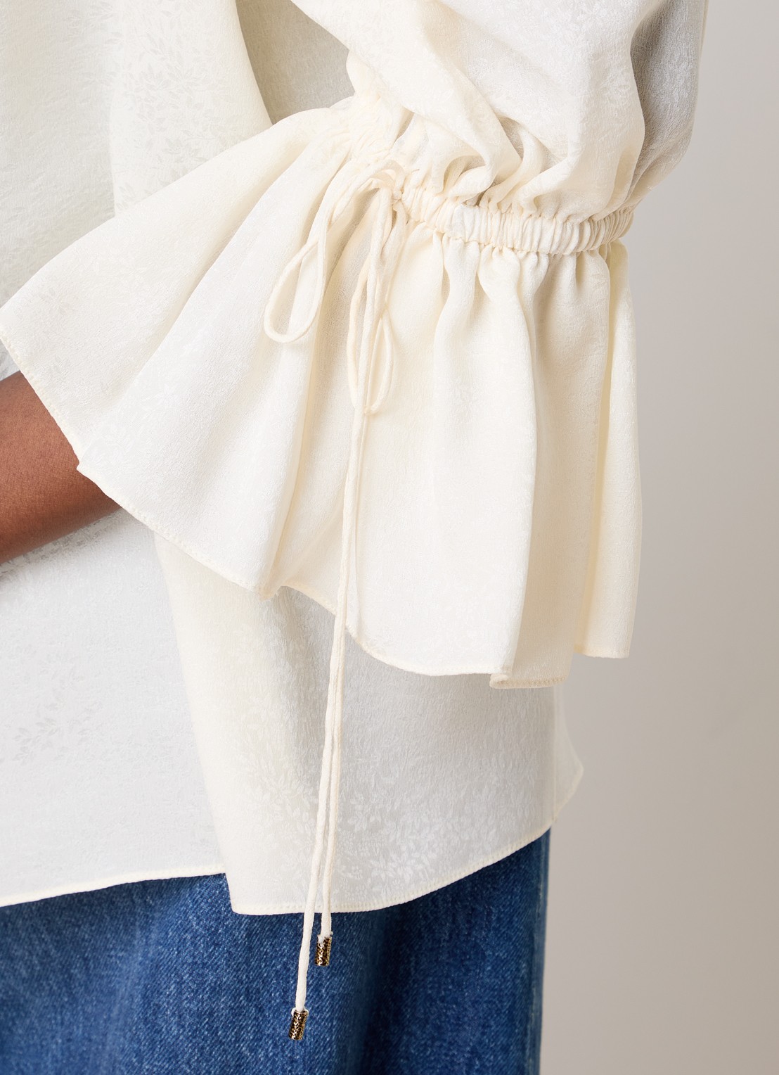 Chloé Top van zijde met strikdetail - detail 3 creme