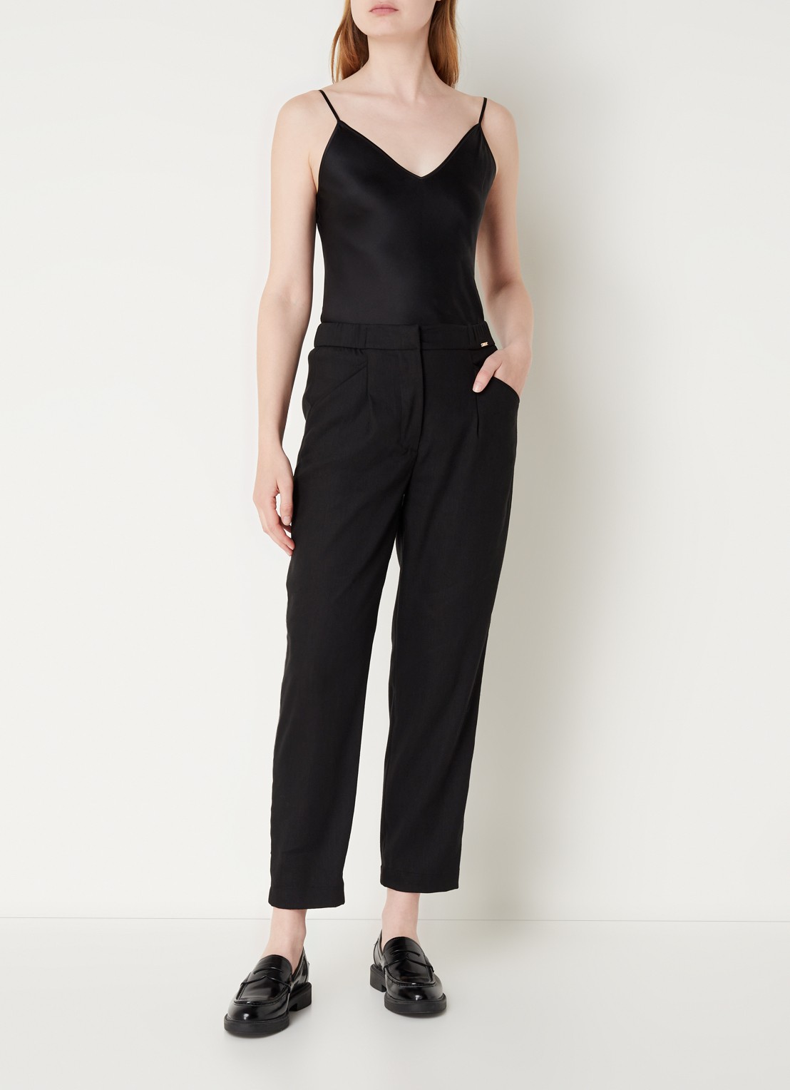 CINQUE Cihenrico high waist tapered fit pantalon in linnenblend met steekzakken  - voorkant 2 zwart