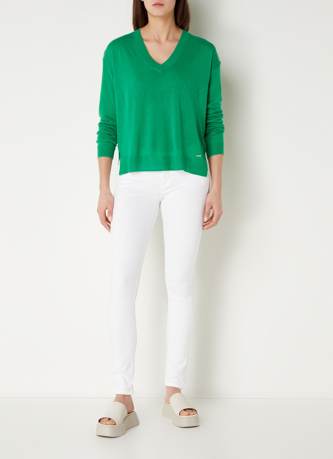 CINQUE Cijill fijngebreide pullover in kasjmierblend met V-hals  - voorkant 3 groen
