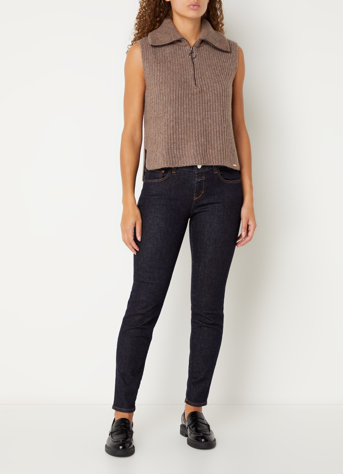 Cinque Cimola fijngebreide spencer in merino wolblend - voorkant 3 bruin