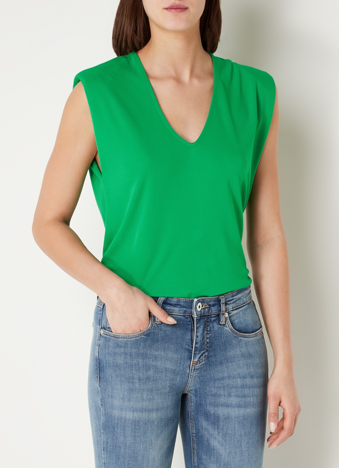 CINQUE Citever mouwloze top met schoudervulling - detail groen