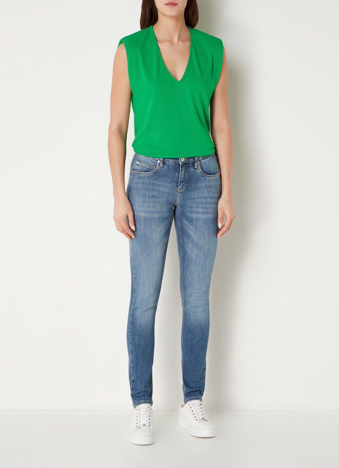 CINQUE Citever mouwloze top met schoudervulling - voorkant 3 groen