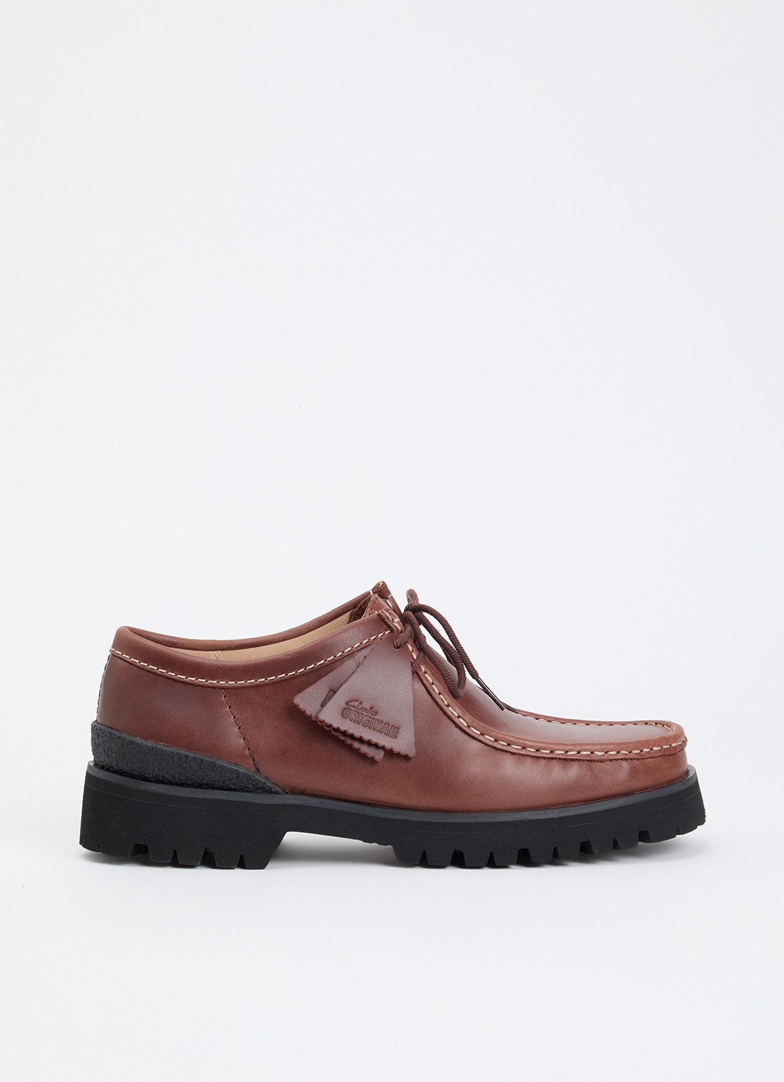 Clarks Originals Walla Yukoner veterschoen van leer - voorkant 2 bruin