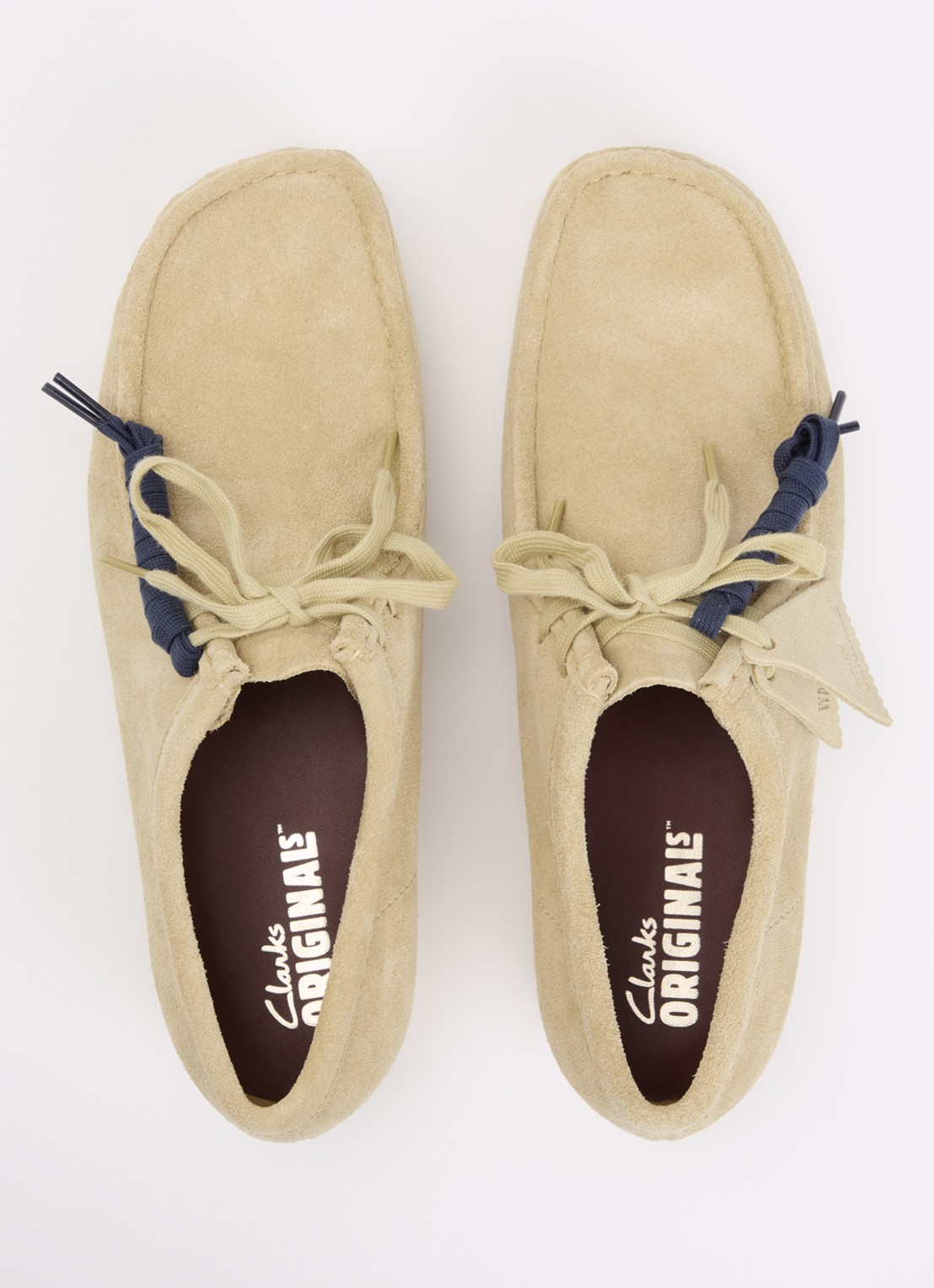 Clarks Originals Wallabee veterschoen van suède - detail 2 beige