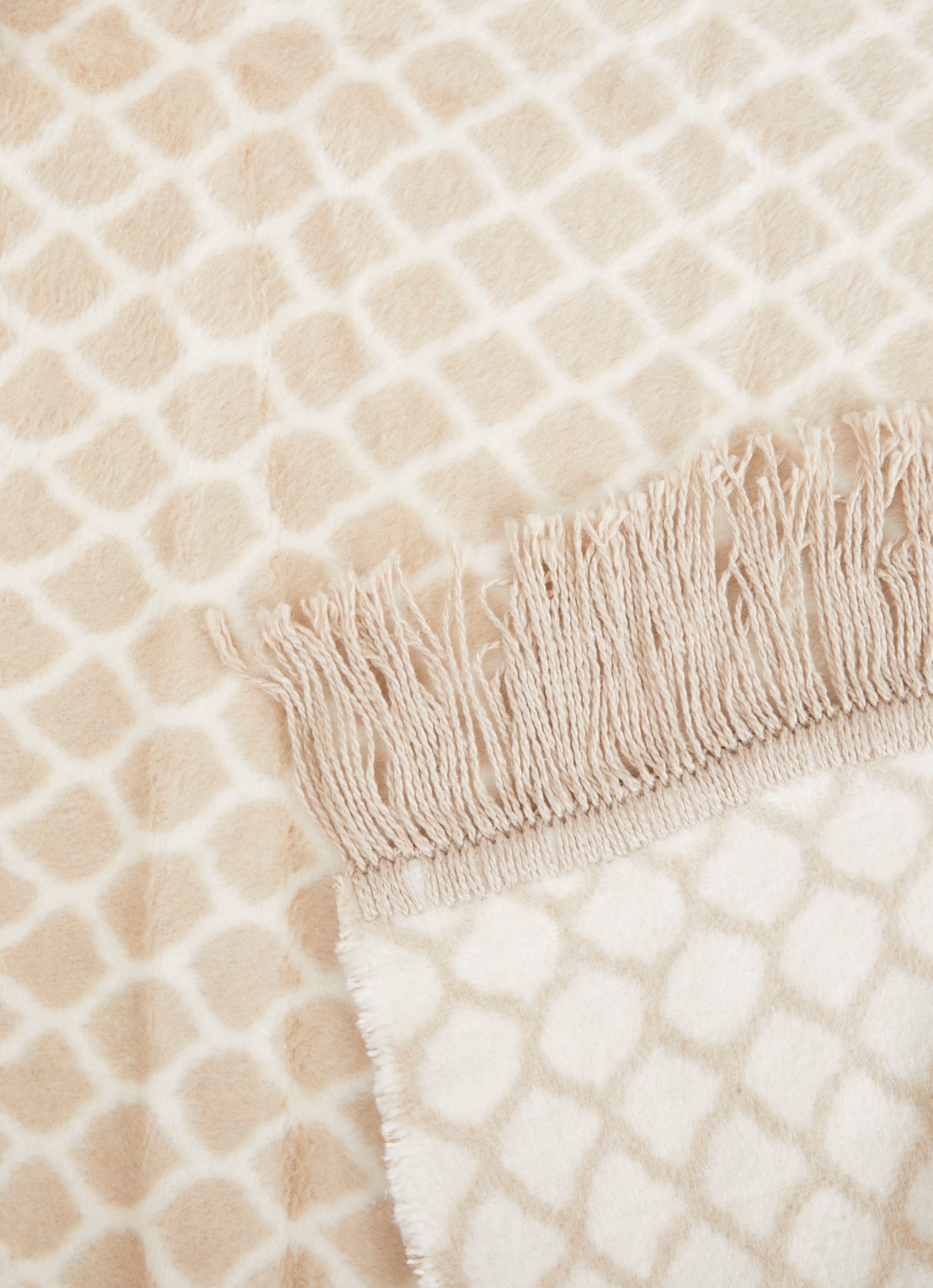 Claudi Colly plaid 150 x 200 cm - detail 3 beige