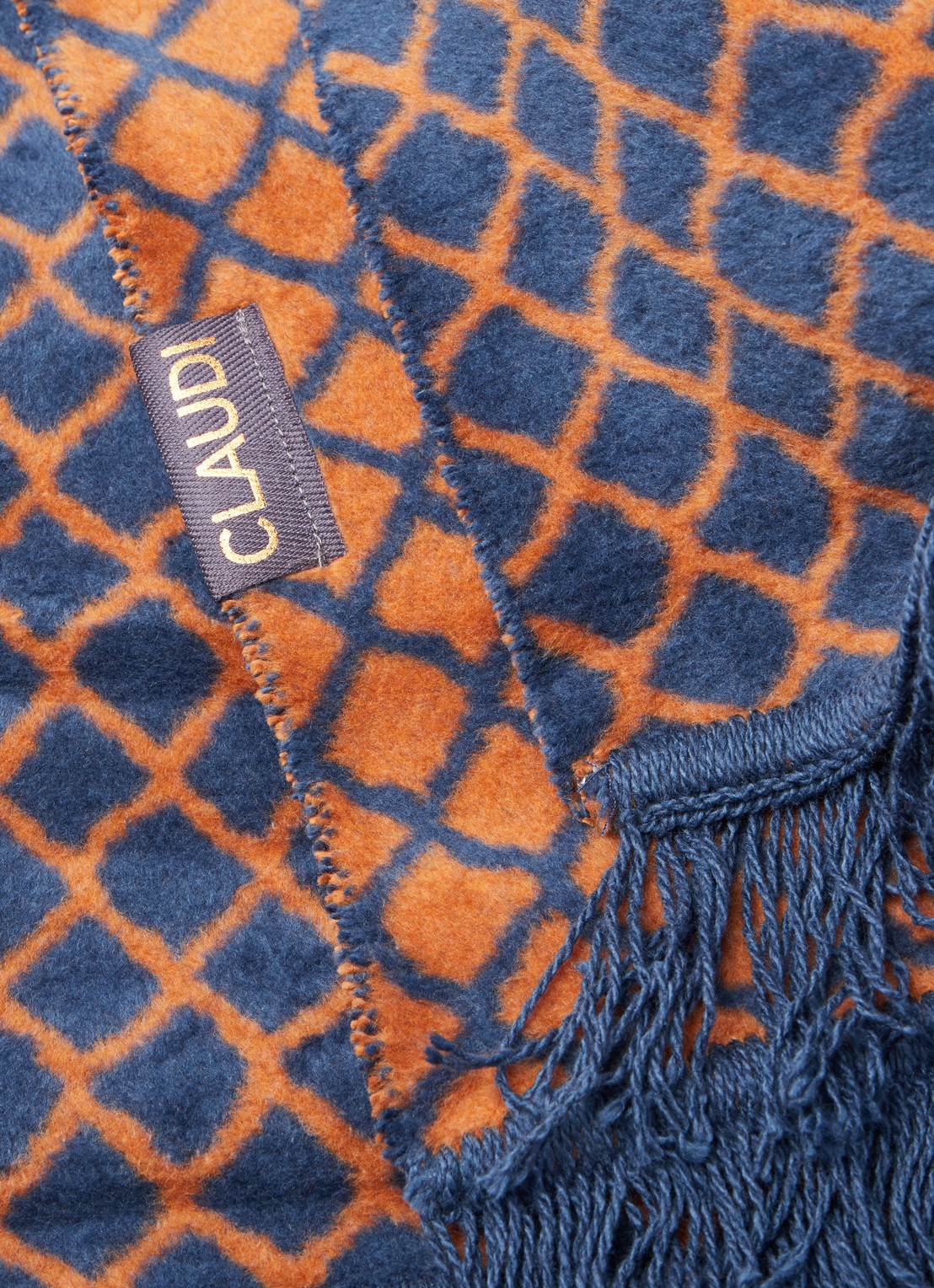 Claudi Colly plaid in katoenblend 150 x 200 cm - detail 3 donkerblauw