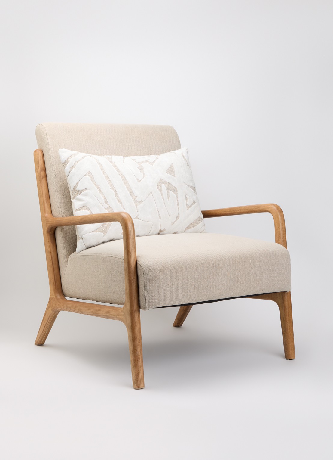 Claudi Dean sierkussen 40 x 60 cm - voorkant 2 beige