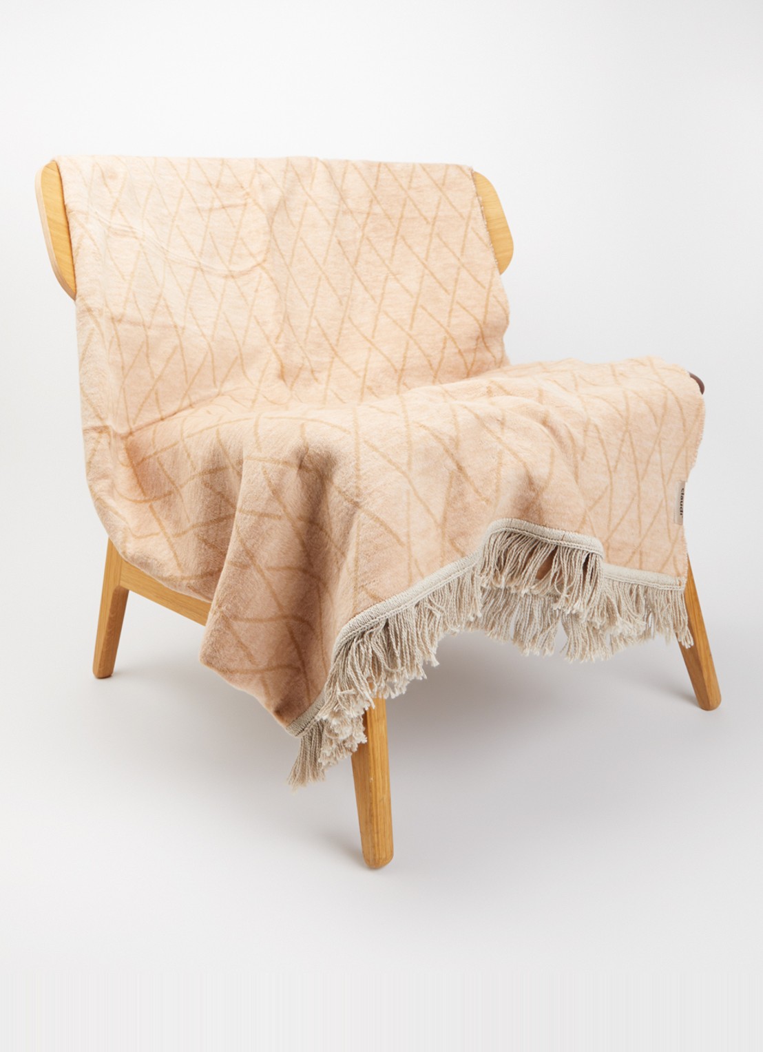 Claudi Dias plaid 150 x 200 cm - voorkant 2 beige