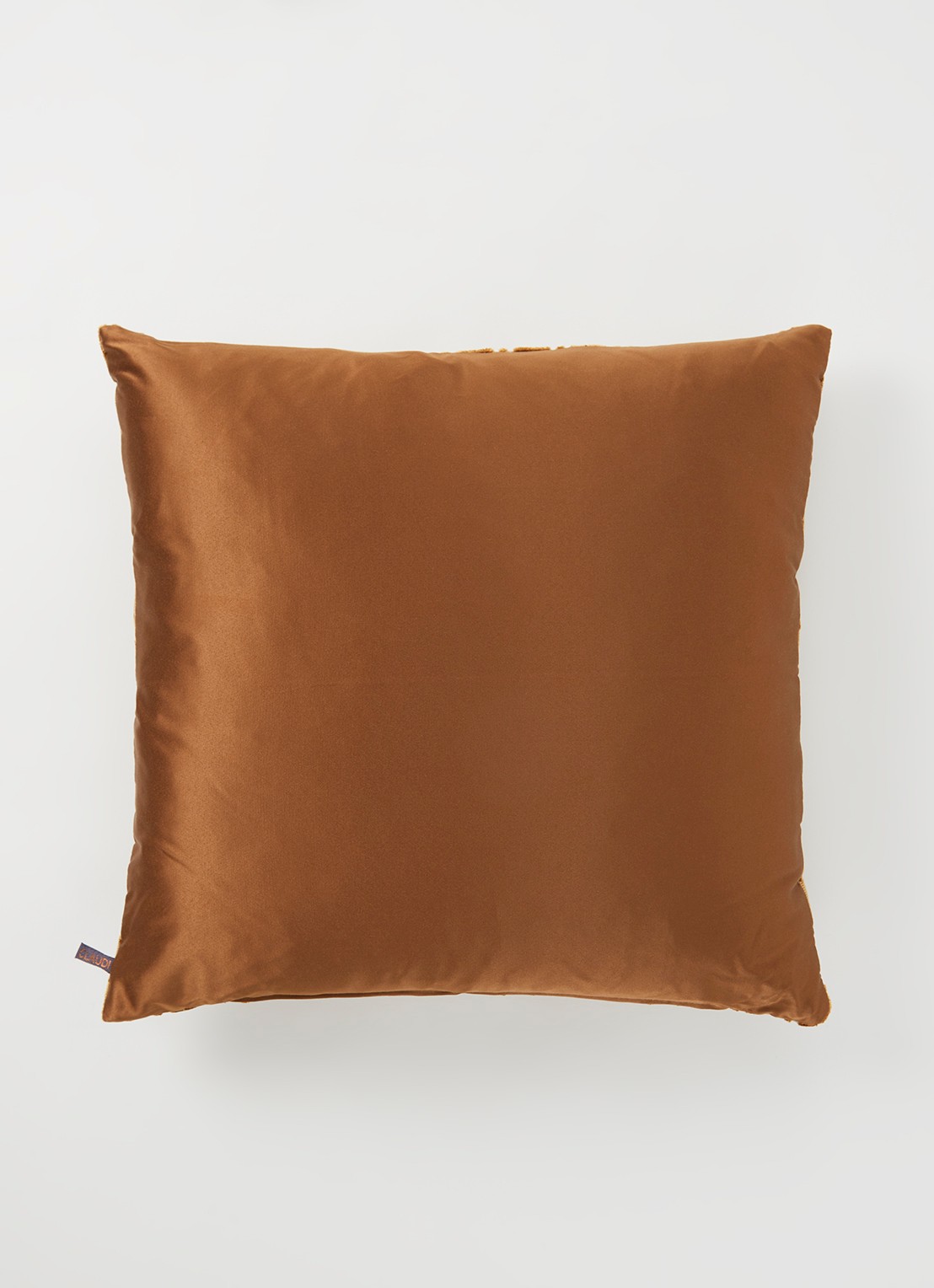 Claudi Frior sierkussen 45 x 45 cm - voorkant 3 goud