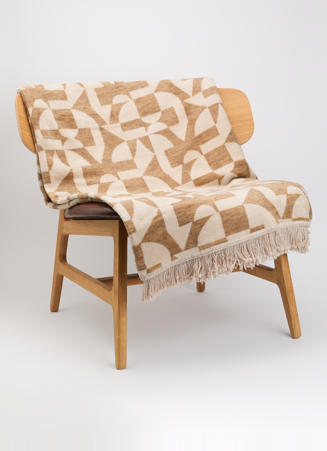 Claudi Lonata plaid 150 x 200 cm - voorkant 2 bruin
