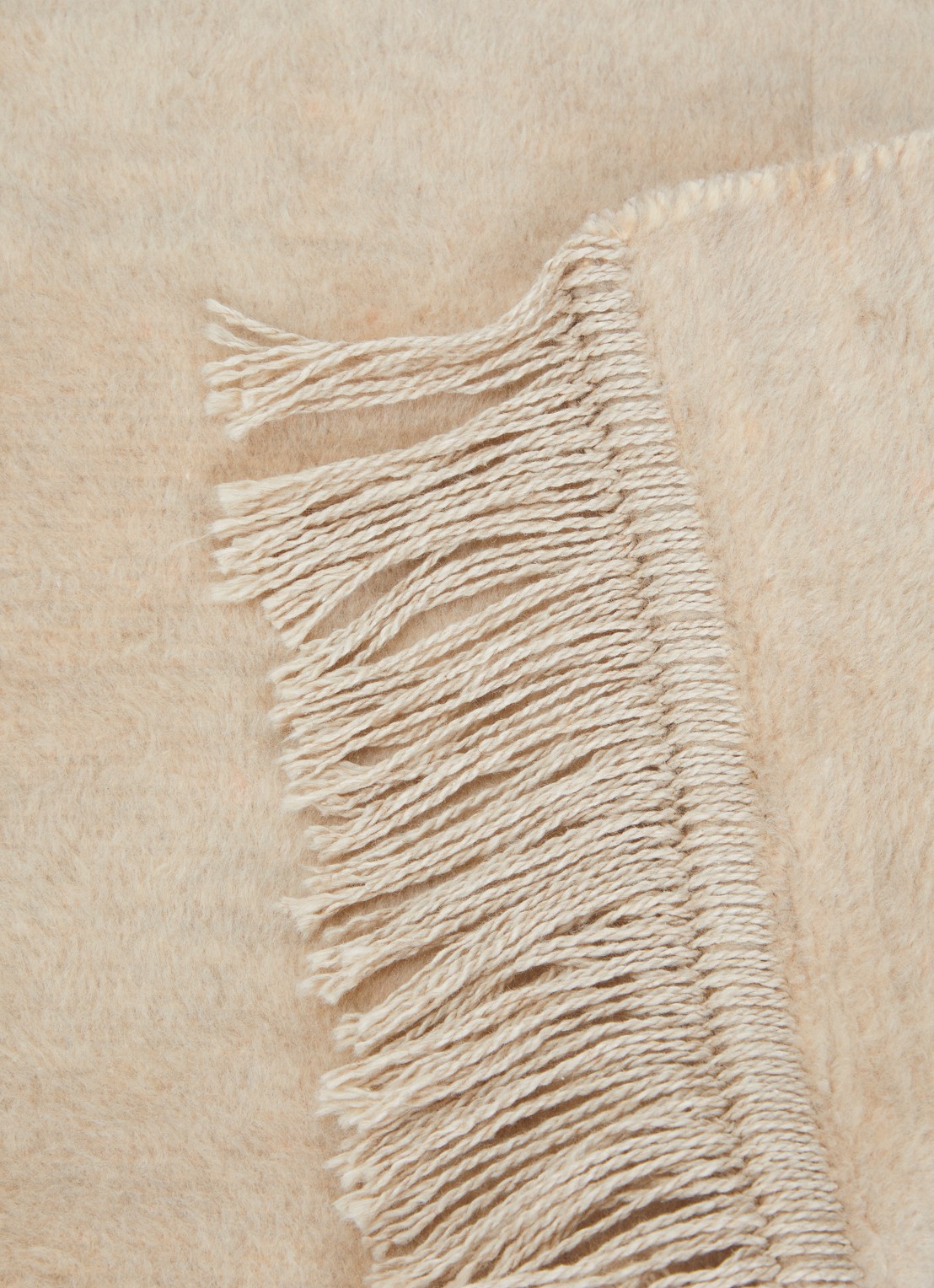 Claudi Paulos plaid 150 x 200 cm - detail 3 beige