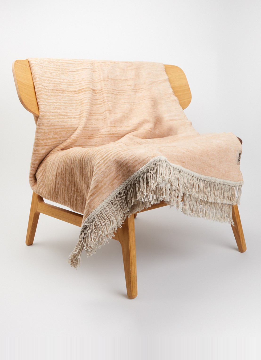 Claudi Streps plaid 150 x 200 cm - voorkant 2 beige
