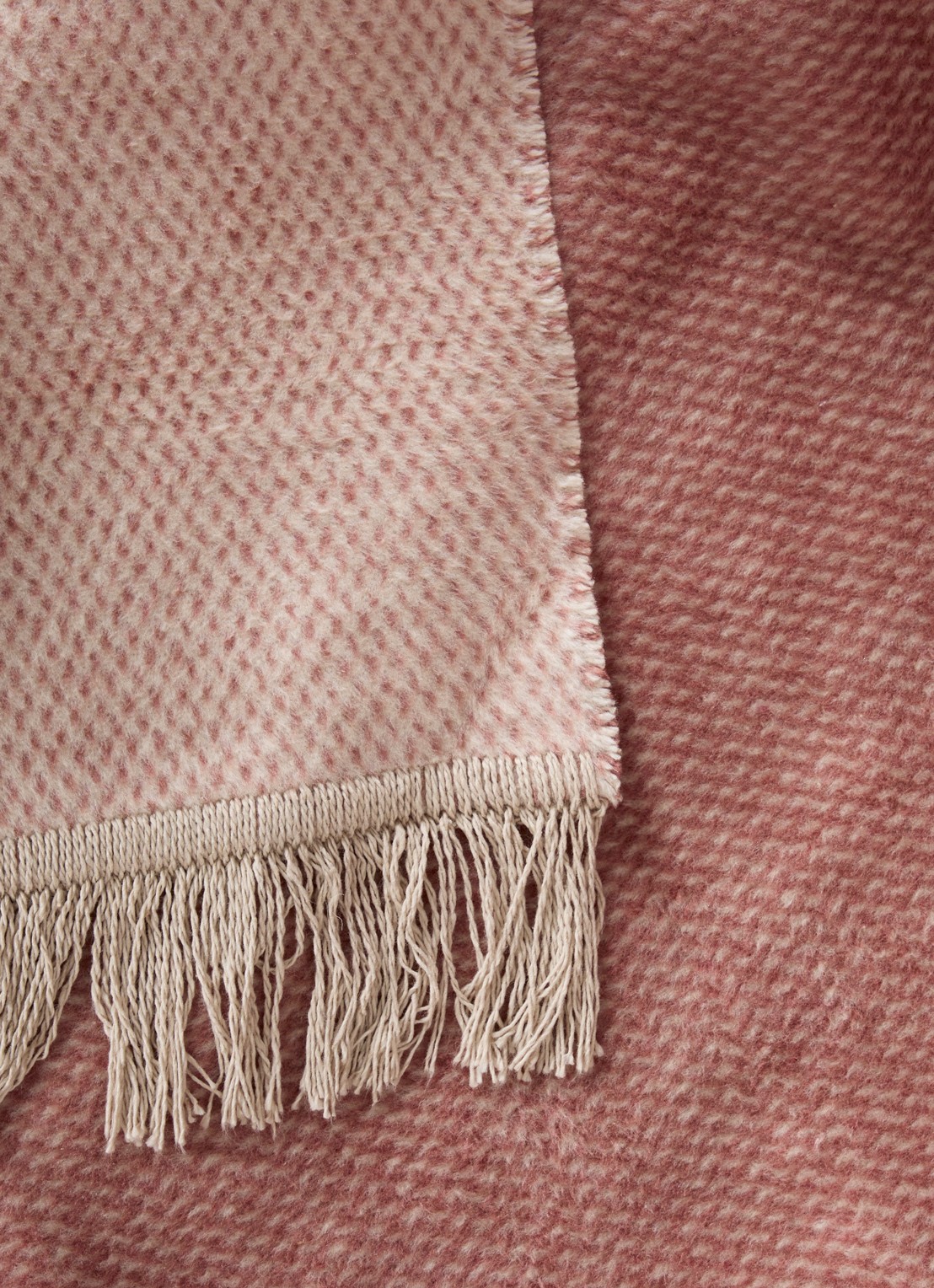 Claudi Unami Plaid 150 x 200 cm - detail 3 oudroze