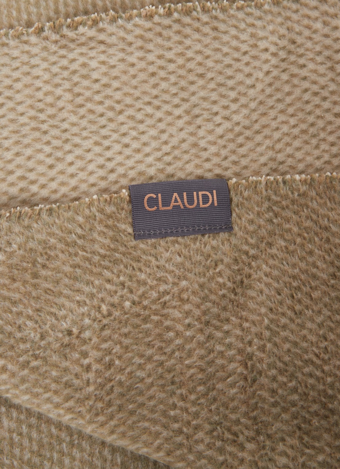 Claudi Unami plaid in katoenblend 150 x 200 cm - detail 3 olijfgroen