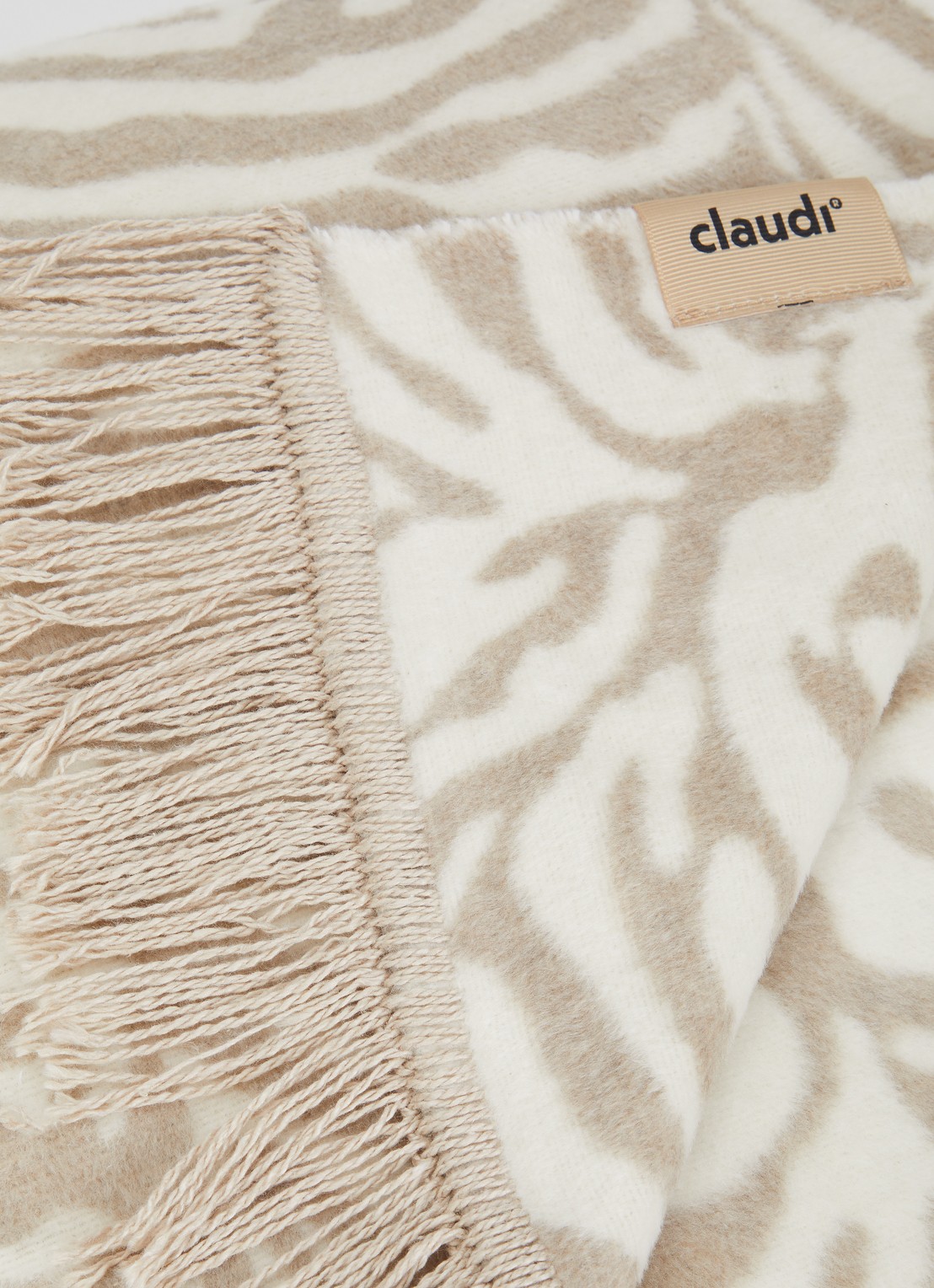 Claudi Zebby plaid 150 x 200 cm - detail 3 beige