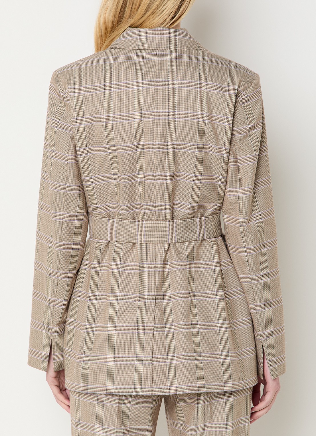 Claudia Sträter Blazer met ruitdessin en strikceintuur - achterkant 3 beige