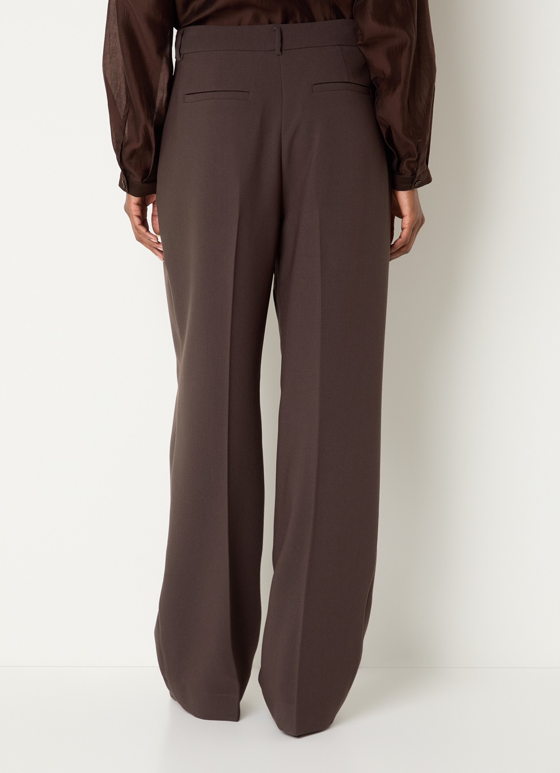 Claudia Sträter High waist straight fit pantalon met steekvakken en persplooi - achterkant 4 donkerbruin