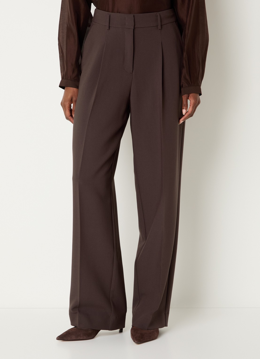 Claudia Sträter High waist straight fit pantalon met steekvakken en persplooi - detail donkerbruin