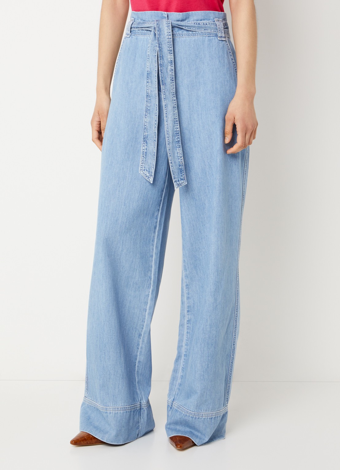 Claudia Sträter High waist wide fit jeans met lichte wassing - detail 4 indigo