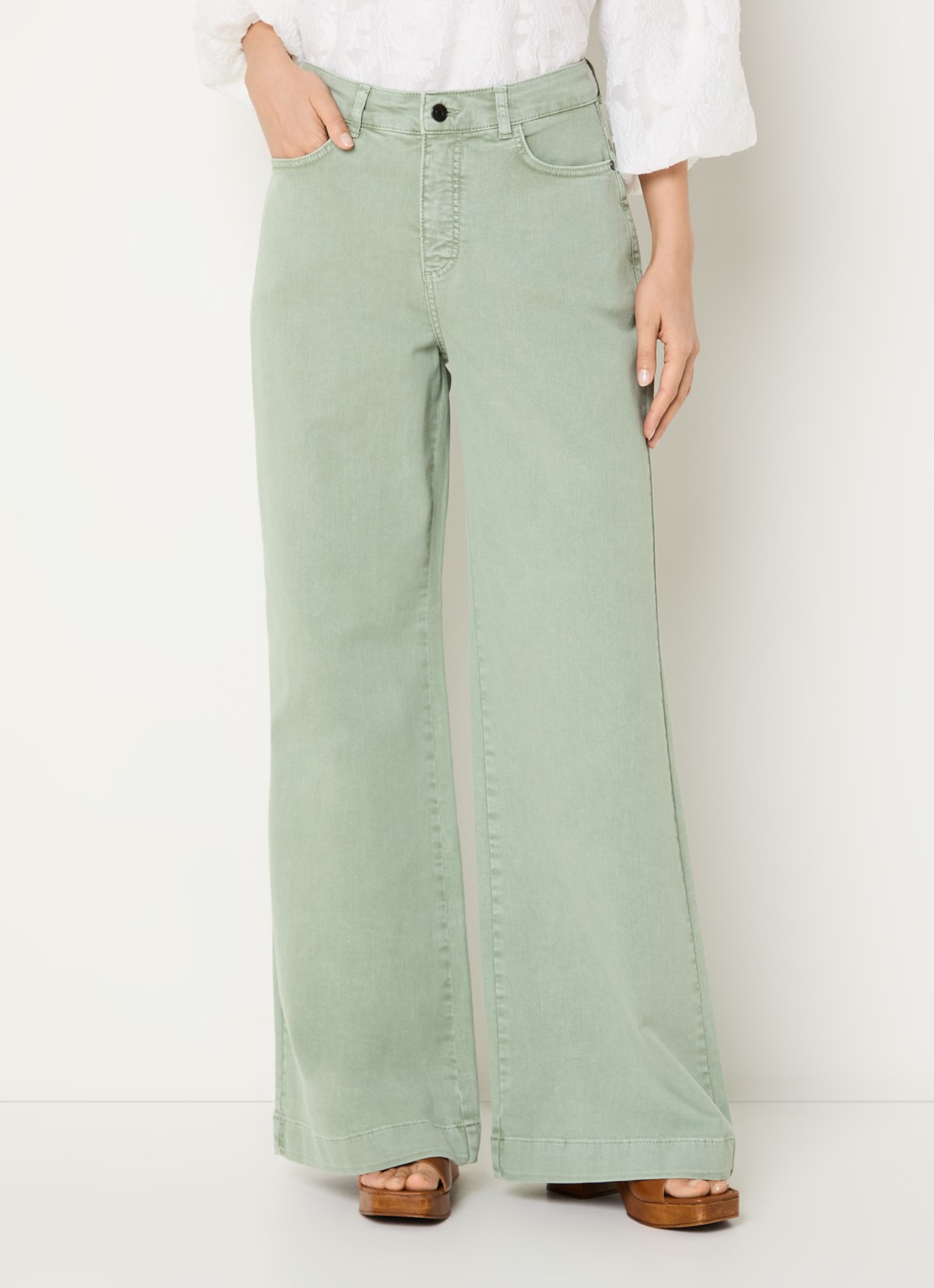 Claudia Sträter High waist wide leg jeans met steekzakken - detail 3 lindegroen