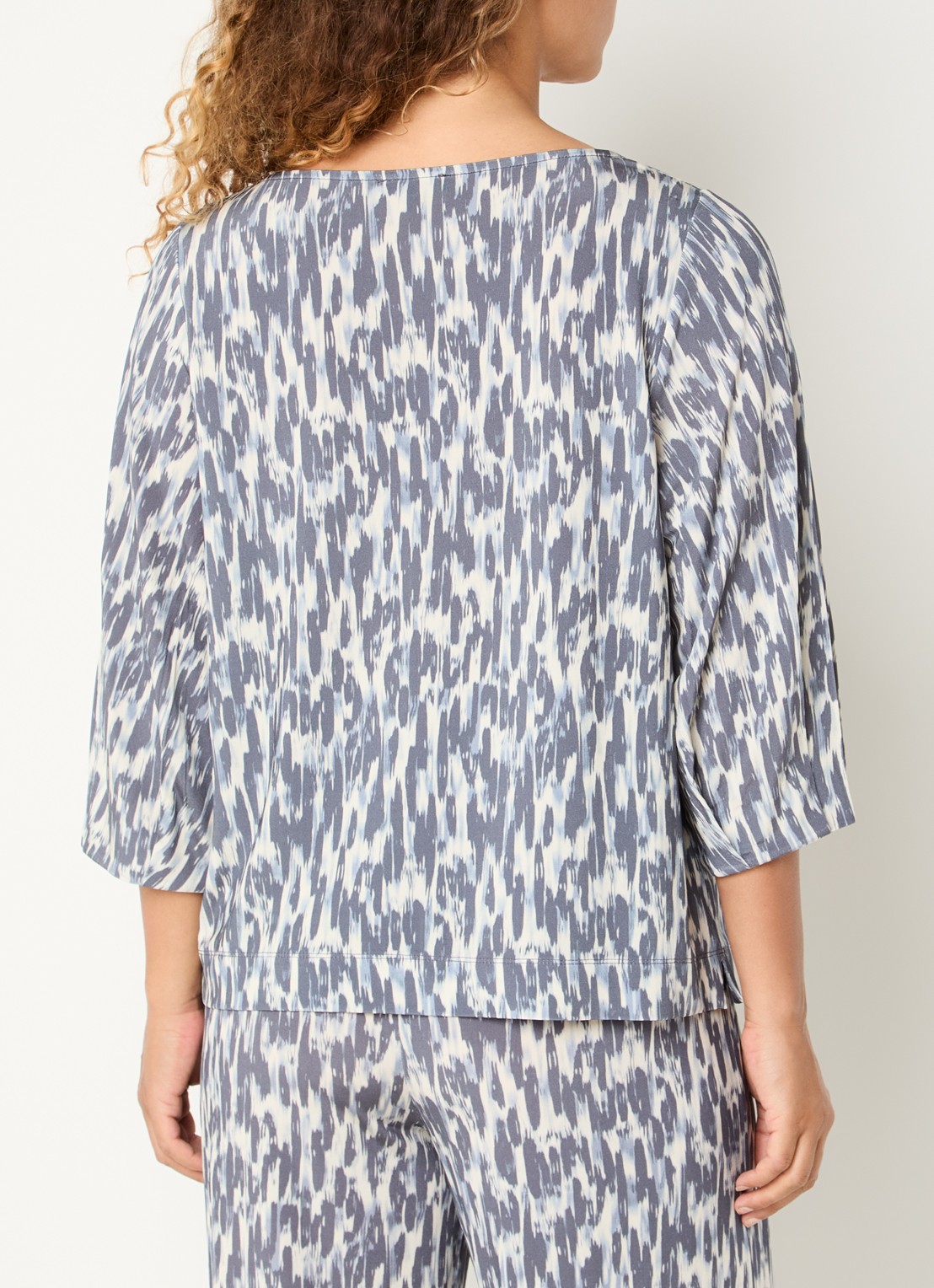 Claudia Sträter Long sleeve met print - achterkant 2 staalblauw