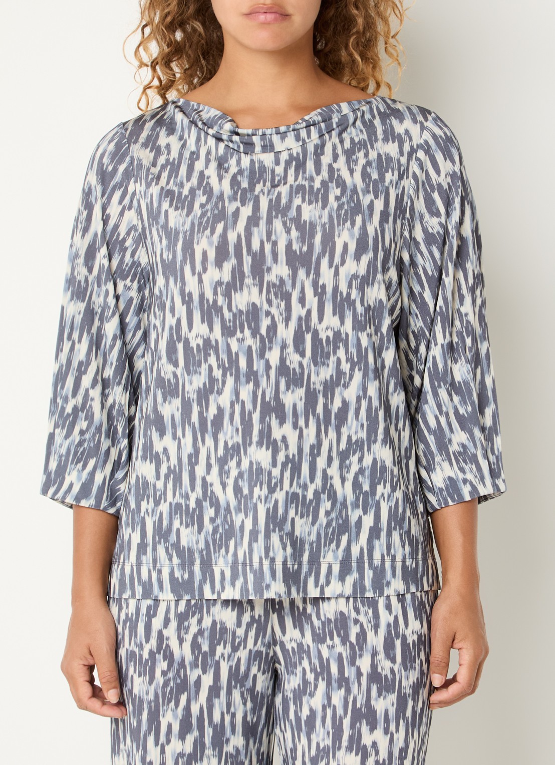 Claudia Sträter Long sleeve met print - detail staalblauw