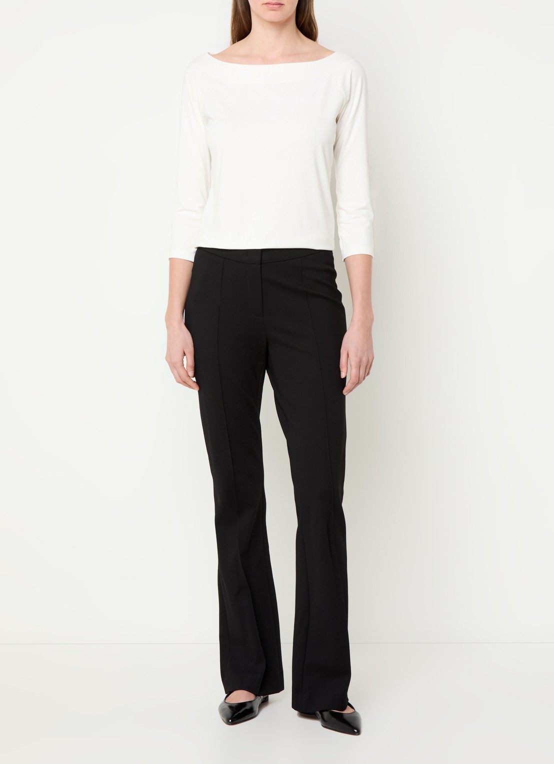 Claudia Sträter Longsleeve met boothals en driekwart mouw - voorkant 2 gebroken wit