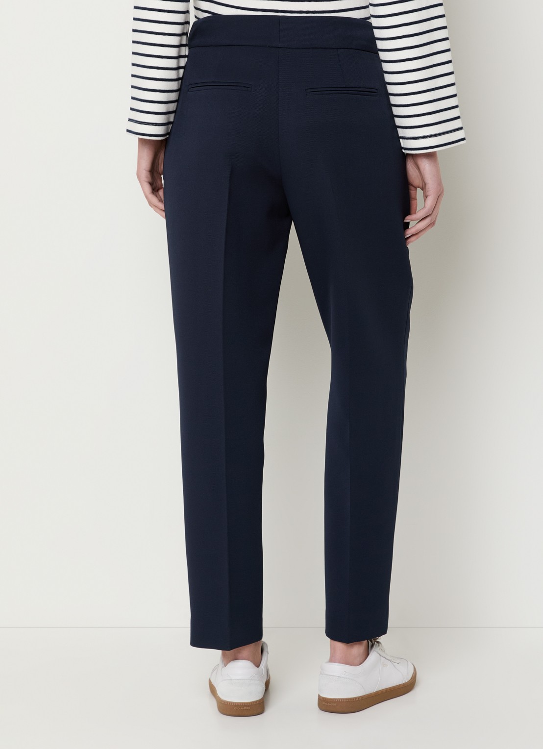 Claudia Sträter Mid waist straight fit pantalon met steekzakken - achterkant 2 donkerblauw