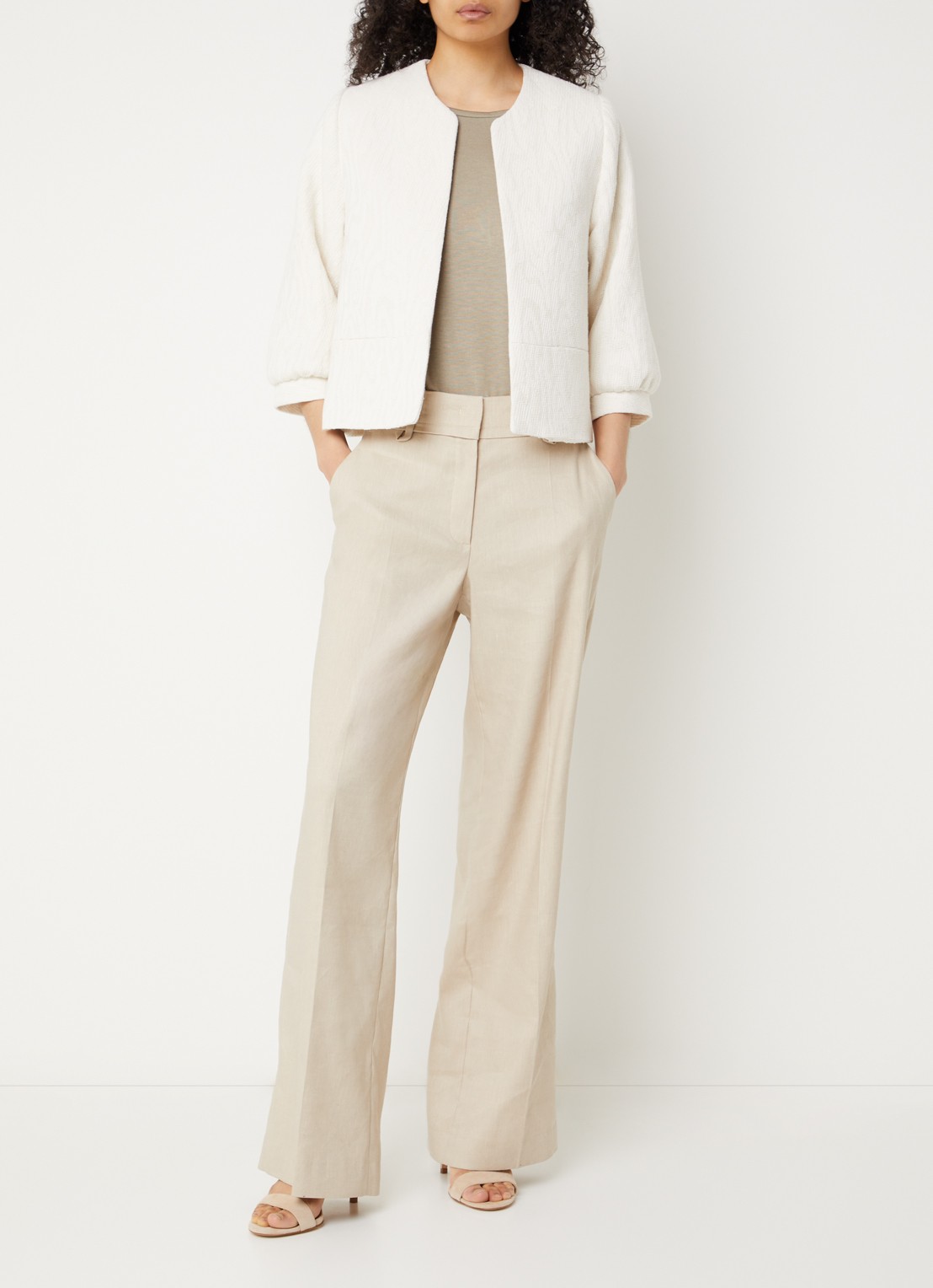 Claudia Sträter Mid waist straight leg pantalon met steekzakken - voorkant 2 beige