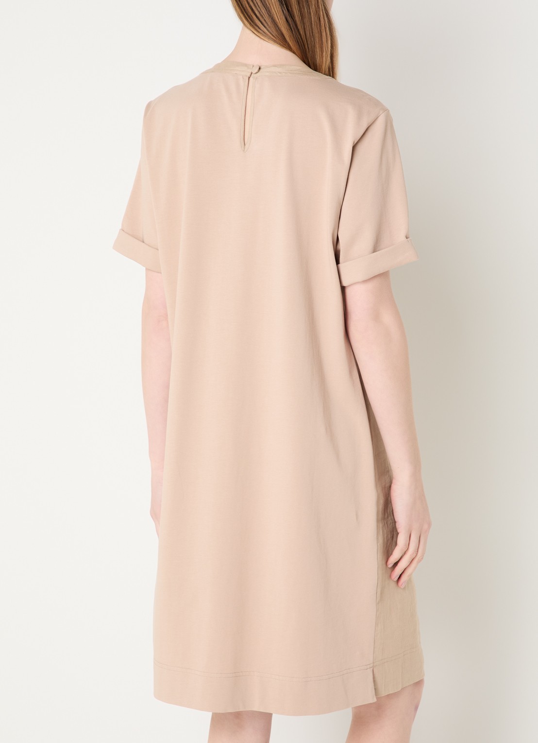 Claudia Sträter Mini T-shirt jurk van linnen met steekzakken - achterkant 4 beige