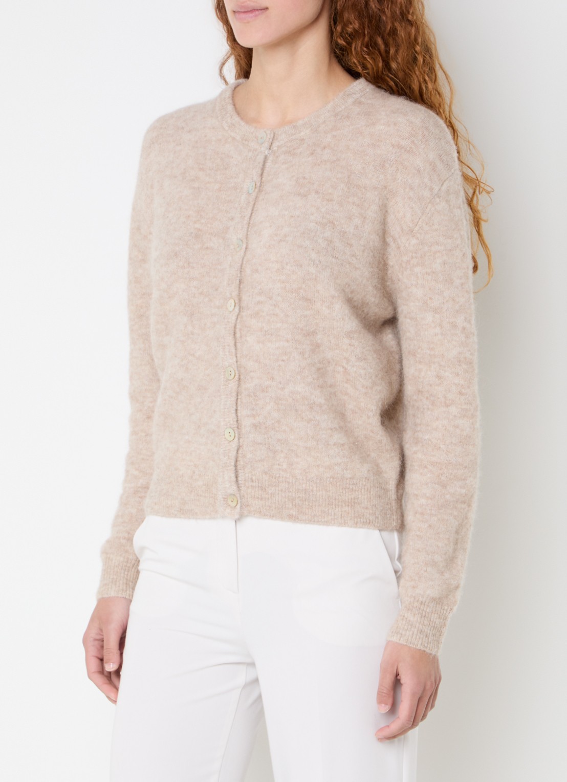 Claudia Sträter Noos fijngebreid vest in alpaca wolblend - detail 4 beige