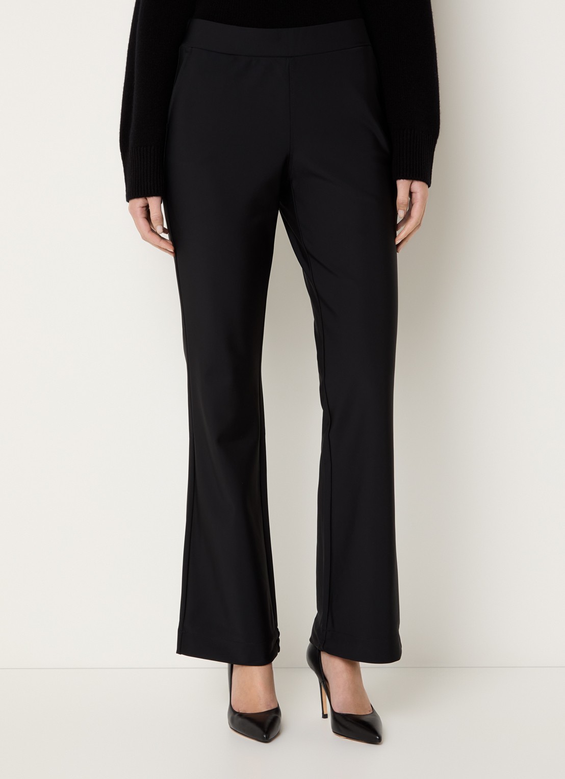 Claudia Sträter Noos high waist flared fit pantalon met steekzakken - detail zwart