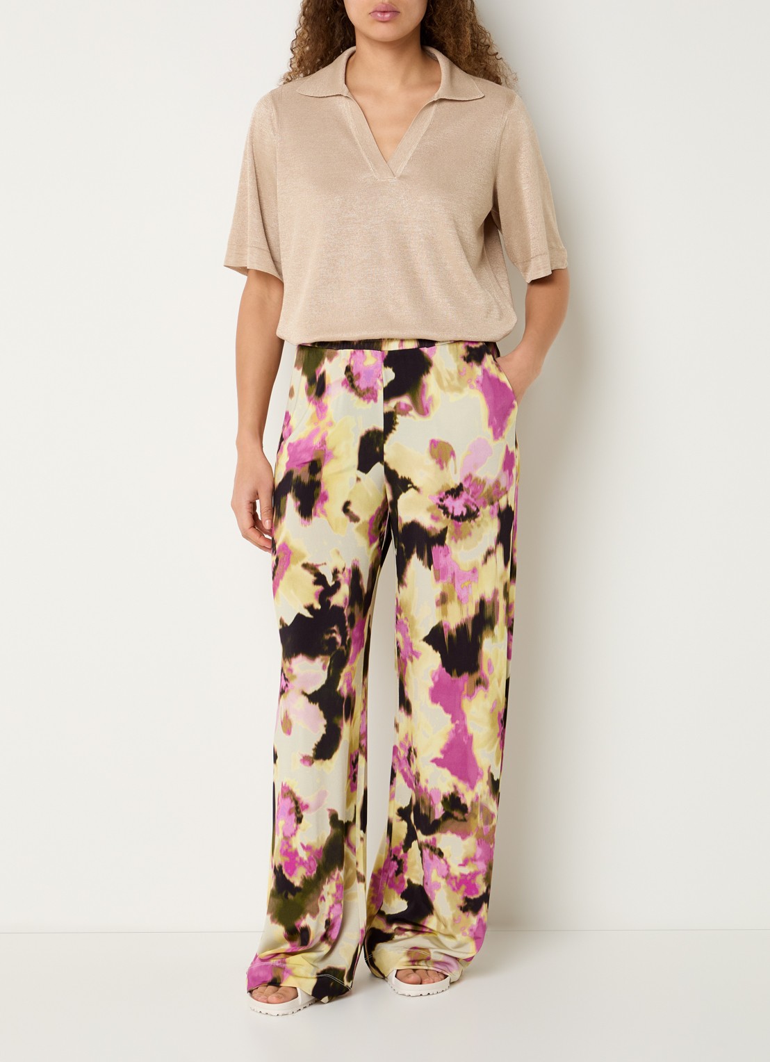 Claudia Sträter Polo met stretch - voorkant 2 beige